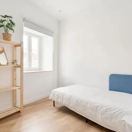 Serafina Ground Floor Apartment Lisbon